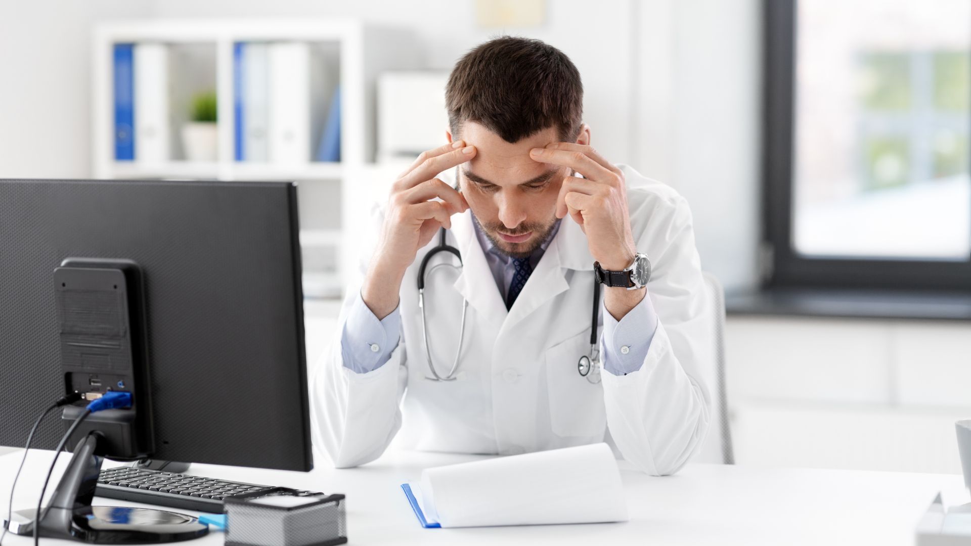Saiba o que fazer ao perder o carimbo médico